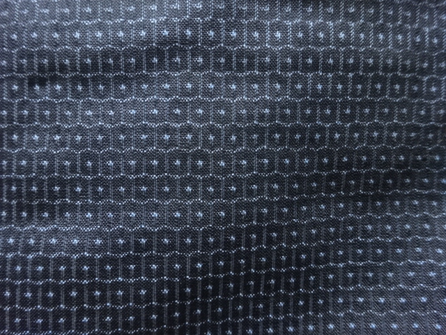 アンティーク　本場泥大島紬80亀甲男物着物